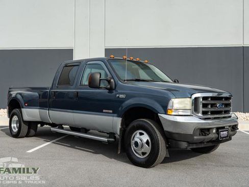 Used 2004 Ford F350 Lariat image 13