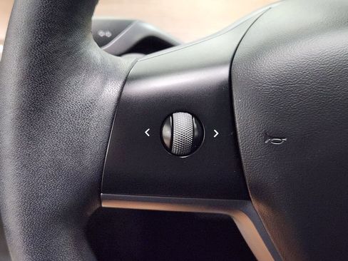 Used 2022 Tesla Model 3 image 47