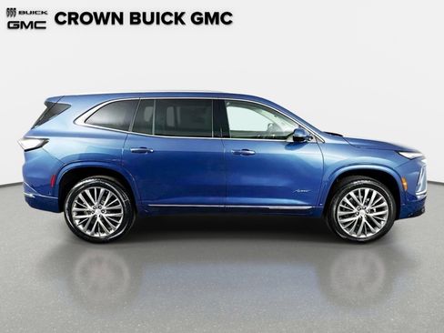 New 2026 Buick Enclave Avenir w/ Super Cruise Package FWD image 4