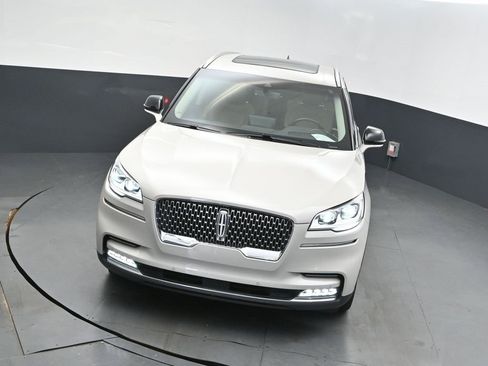Used 2023 Lincoln Aviator Reserve w/ Equipment Group 201A image 41