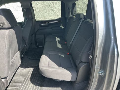 Used 2023 Chevrolet Silverado 1500 LT image 9