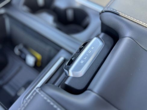 New 2025 Ford Expedition Platinum w/ Stealth Performance Package image 45