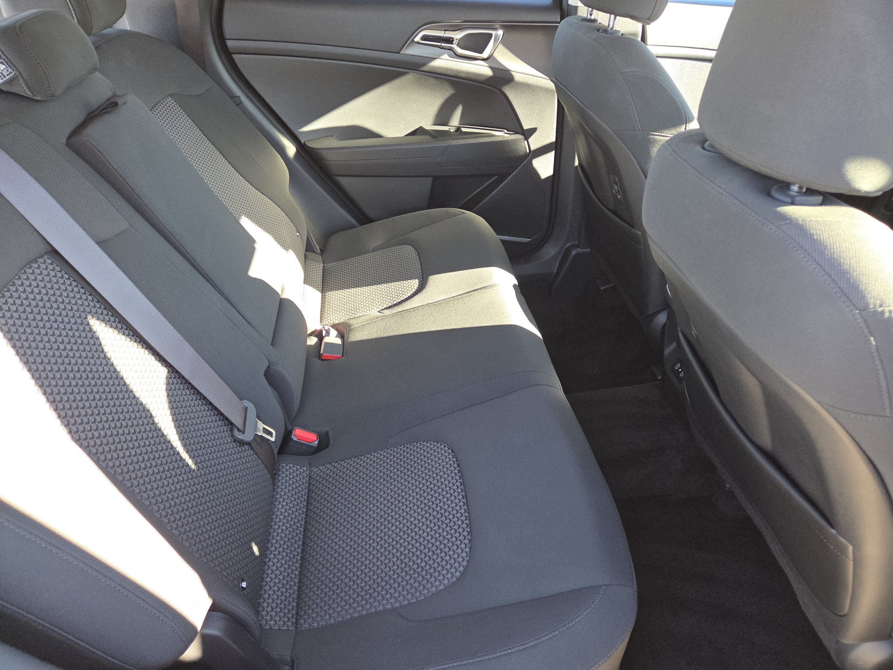 Used 2026 Kia Sportage S AWD/4WD image 28