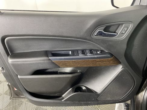 Used 2019 GMC Canyon Denali image 14