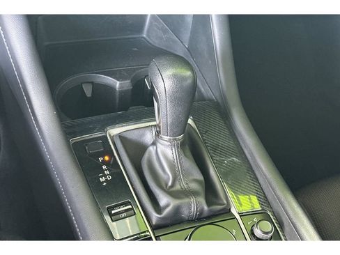Used 2023 MAZDA MAZDA3 s FWD image 22