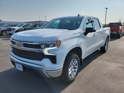 New 2025 Chevrolet Silverado 1500 LT w/ Convenience Package II