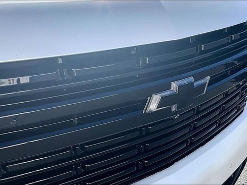 Used 2021 Chevrolet Tahoe Premier w/ Premium Package image 31