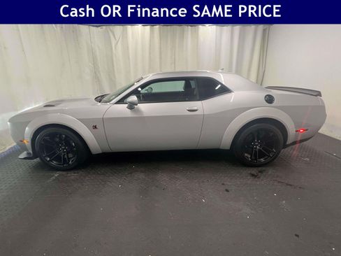 Used 2023 Dodge Challenger R/T Scat Pack RWD image 9