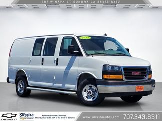 Used 2025 GMC Savana 2500 w/ Driver Convenience Package RWD video 1