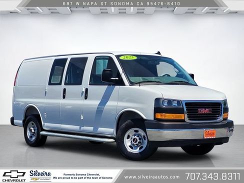 Used 2025 GMC Savana 2500 w/ Driver Convenience Package RWD image 1