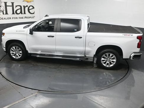 Used 2020 Chevrolet Silverado 1500 Custom w/ Custom Value Package AWD/4WD image 43