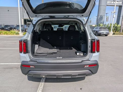 Used 2022 Kia Sorento S w/ Panoramic Sunroof Package AWD/4WD image 33