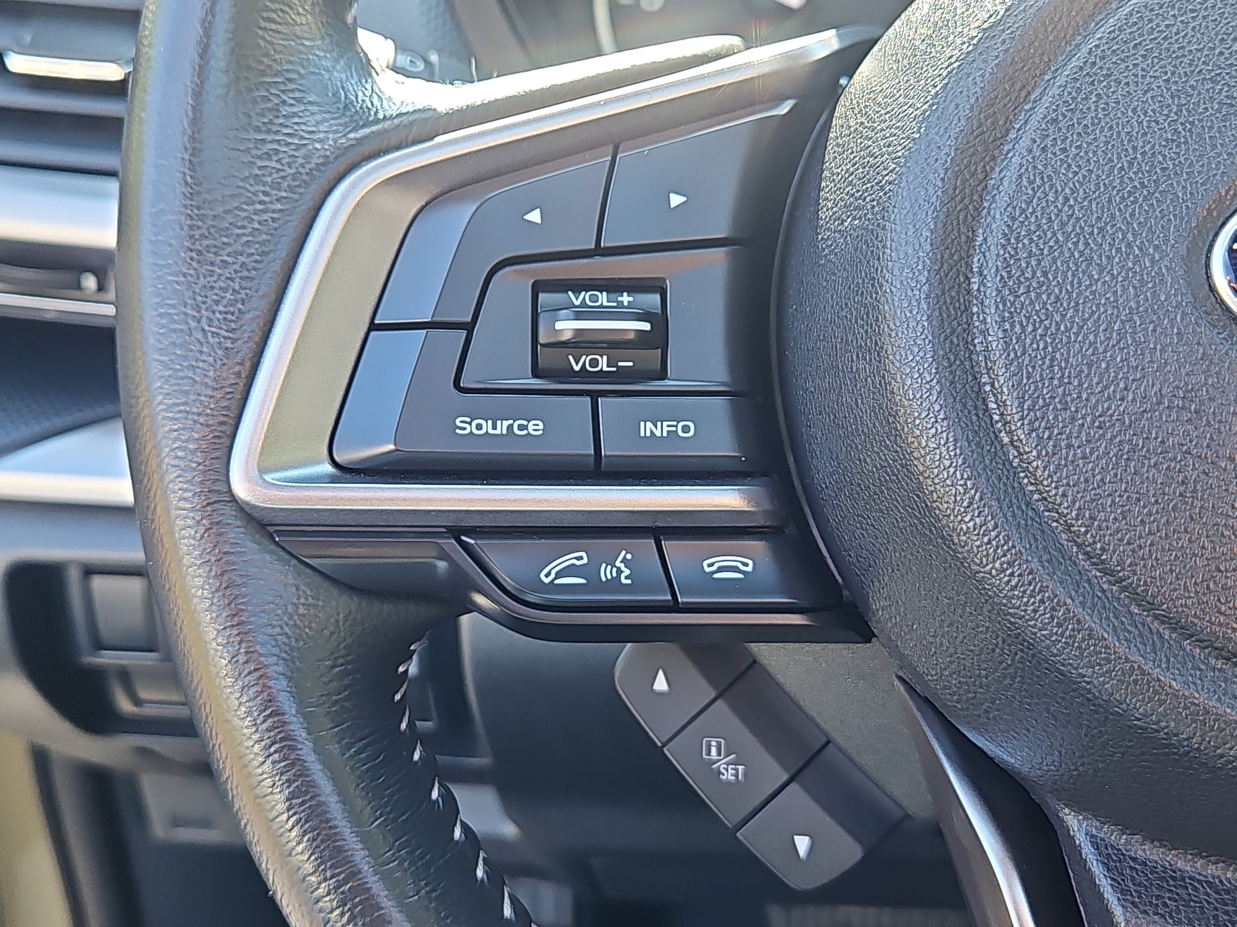 Certified 2023 Subaru Forester Premium AWD/4WD image 15