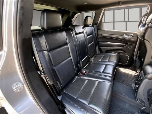 Used 2018 Jeep Grand Cherokee High Altitude RWD image 23