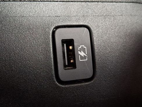Certified 2023 Nissan Sentra SV FWD image 11