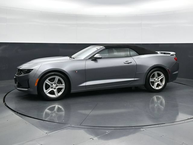 Used 2020 Chevrolet Camaro LT RWD image 6
