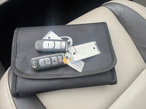 Used 2012 MAZDA CX-9 Grand Touring w/ Moonroof & Bose Audio Pkg image 39