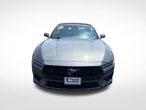 Used 2024 Ford Mustang Premium RWD image 9