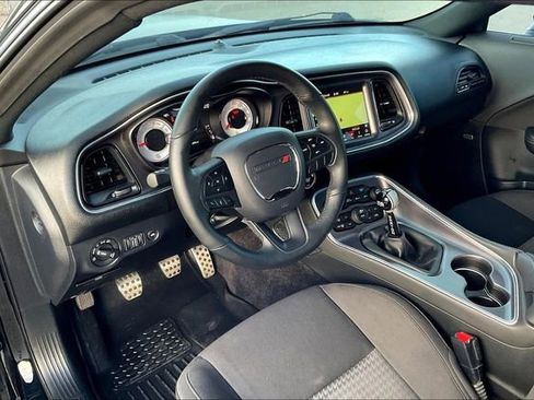 Used 2018 Dodge Challenger T/A image 15
