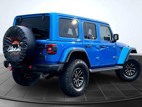 Used 2025 Jeep Wrangler Unlimited Rubicon image 23