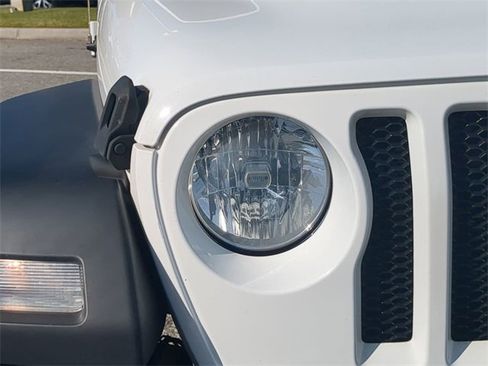 Used 2021 Jeep Wrangler Unlimited Sport image 10