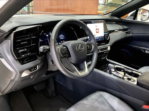 Used 2025 Lexus RX 350 FWD w/ Accessory Package image 16