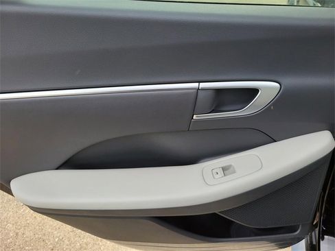 New 2026 Hyundai Sonata SEL image 7