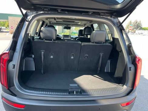Used 2021 Kia Telluride S AWD/4WD image 35