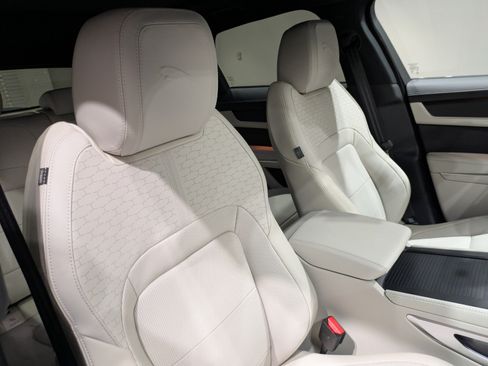 New 2026 Jaguar F-PACE R-Dynamic S AWD/4WD image 24