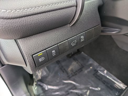 Used 2022 Toyota Camry XSE image 14