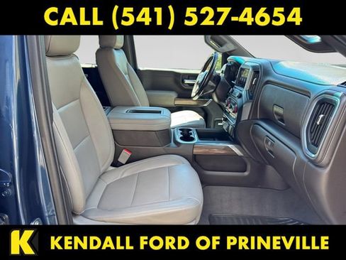 Used 2019 Chevrolet Silverado 1500 RST w/ True North Edition AWD/4WD image 16