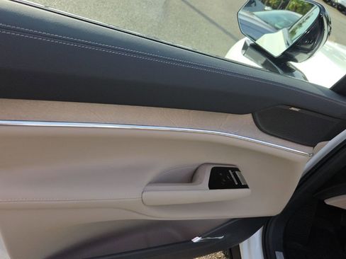 New 2025 Volvo EX90 Plus w/ Protection Package Premier image 3