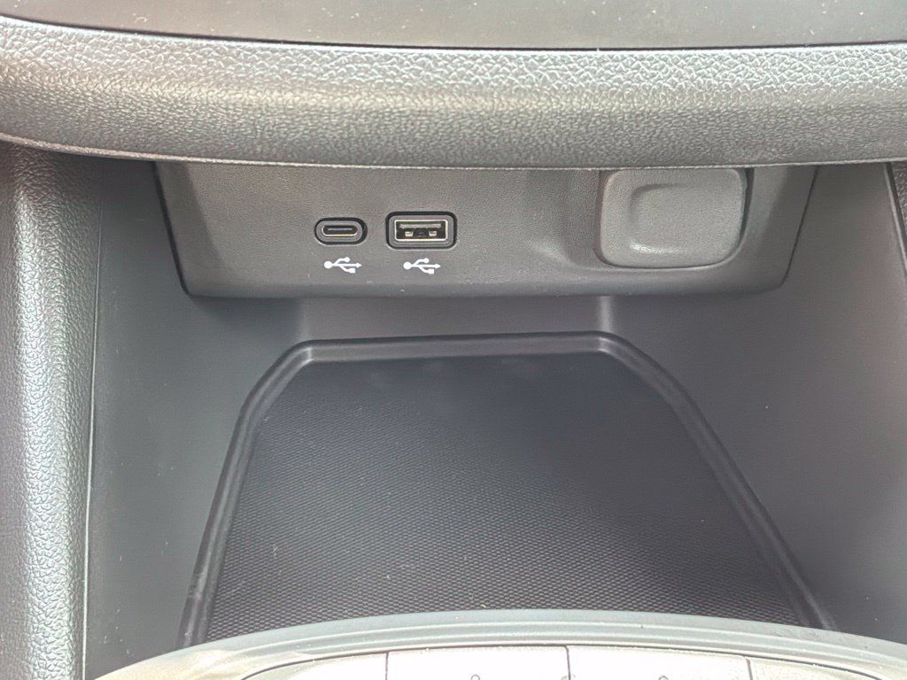 New 2026 Buick Envista Sport Touring w/ Convenience I Package FWD image 21