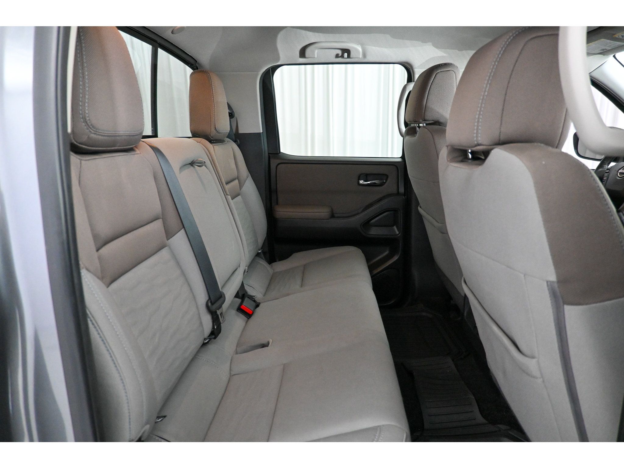 Used 2022 Nissan Frontier SV w/ Technology Package AWD/4WD image 18