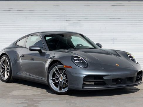 Certified 2025 Porsche 911 Carrera image 10