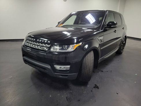 Used 2017 Land Rover Range Rover Sport HSE image 5