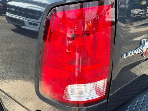 Used 2018 RAM 1500 Lone Star AWD/4WD image 10