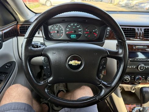 Used 2013 Chevrolet Impala LS FWD image 16