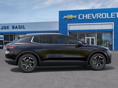 New 2026 Chevrolet Equinox EV LT FWD image 5