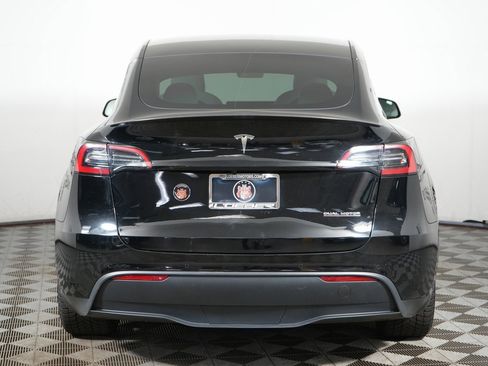 Used 2022 Tesla Model Y Performance image 6