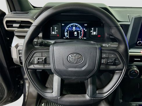 Used 2026 Toyota Tacoma TRD Sport image 12