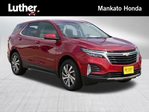 Used 2024 Chevrolet Equinox LT AWD/4WD image 1