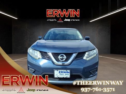 Used 2016 Nissan Rogue S AWD/4WD image 2
