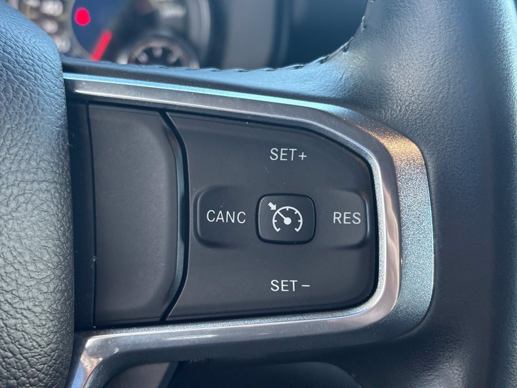 Used 2023 RAM 1500 Laramie AWD/4WD image 19