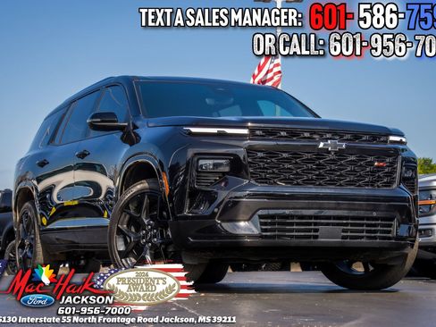 Used 2025 Chevrolet Traverse RS AWD/4WD image 1