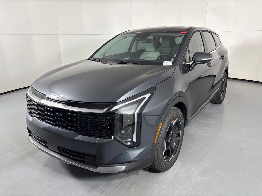 New 2026 Kia Sportage EX FWD image 4
