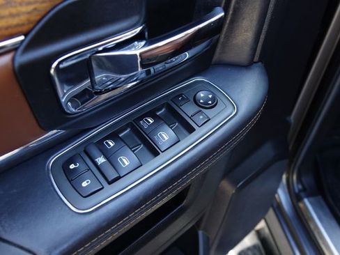 Used 2014 RAM 2500 Longhorn image 44