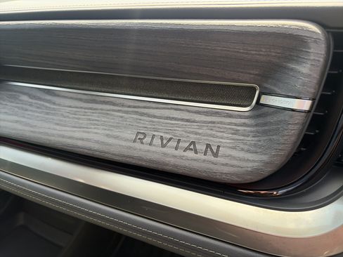 Used 2022 Rivian R1S Launch Edition AWD/4WD image 54