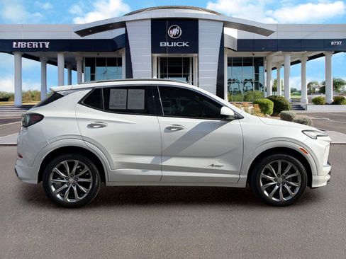 Used 2024 Buick Encore GX Avenir w/ Avenir Technology Package FWD image 2
