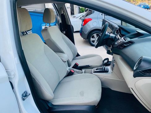 Used 2019 Ford Fiesta SE FWD image 18